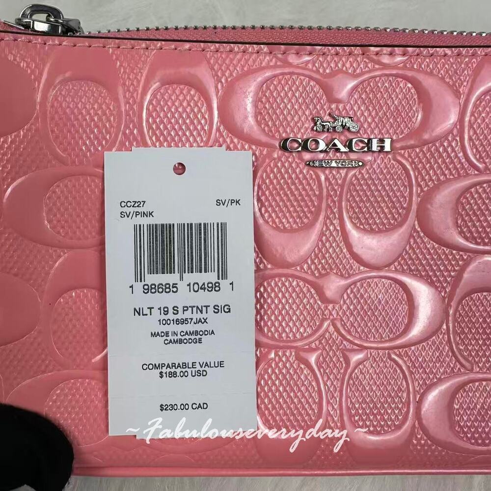 Coach Nolita 19 In Signature Leather With Heart Charm Clutch Wristlet CCZ27 Pink - Picture 8 of 8